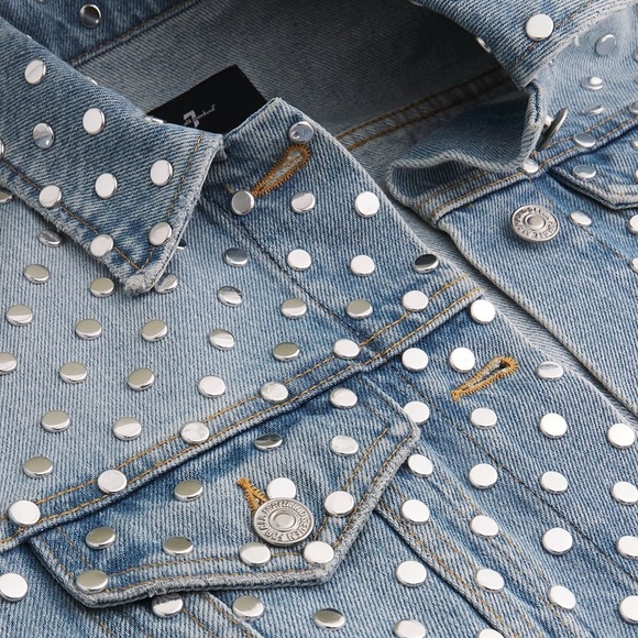 7 FOR ALL MANKIND Denim Studded Trucker Jacket size small $698 NWT - Picture 3 of 8